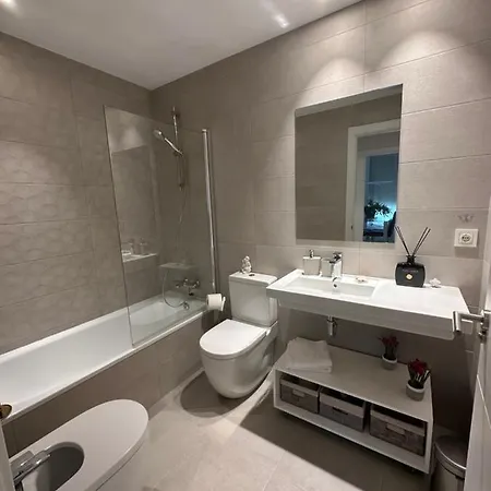 A Estrenar Amplio Con Piscina Y Parking Apartment Getxo Exterior photo