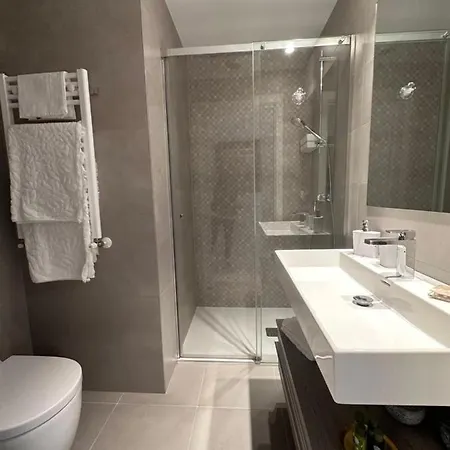 A Estrenar Amplio Con Piscina Y Parking Apartment Getxo Exterior photo